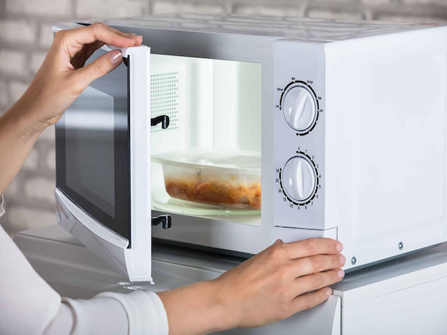 microwaves produce uneven heating