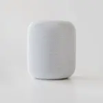 Apple Homepod with integrated Apple HomeKit