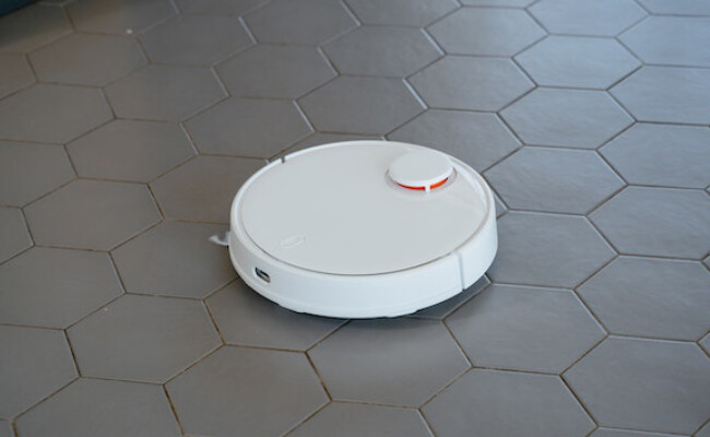 Robot vacuum to help with home automation